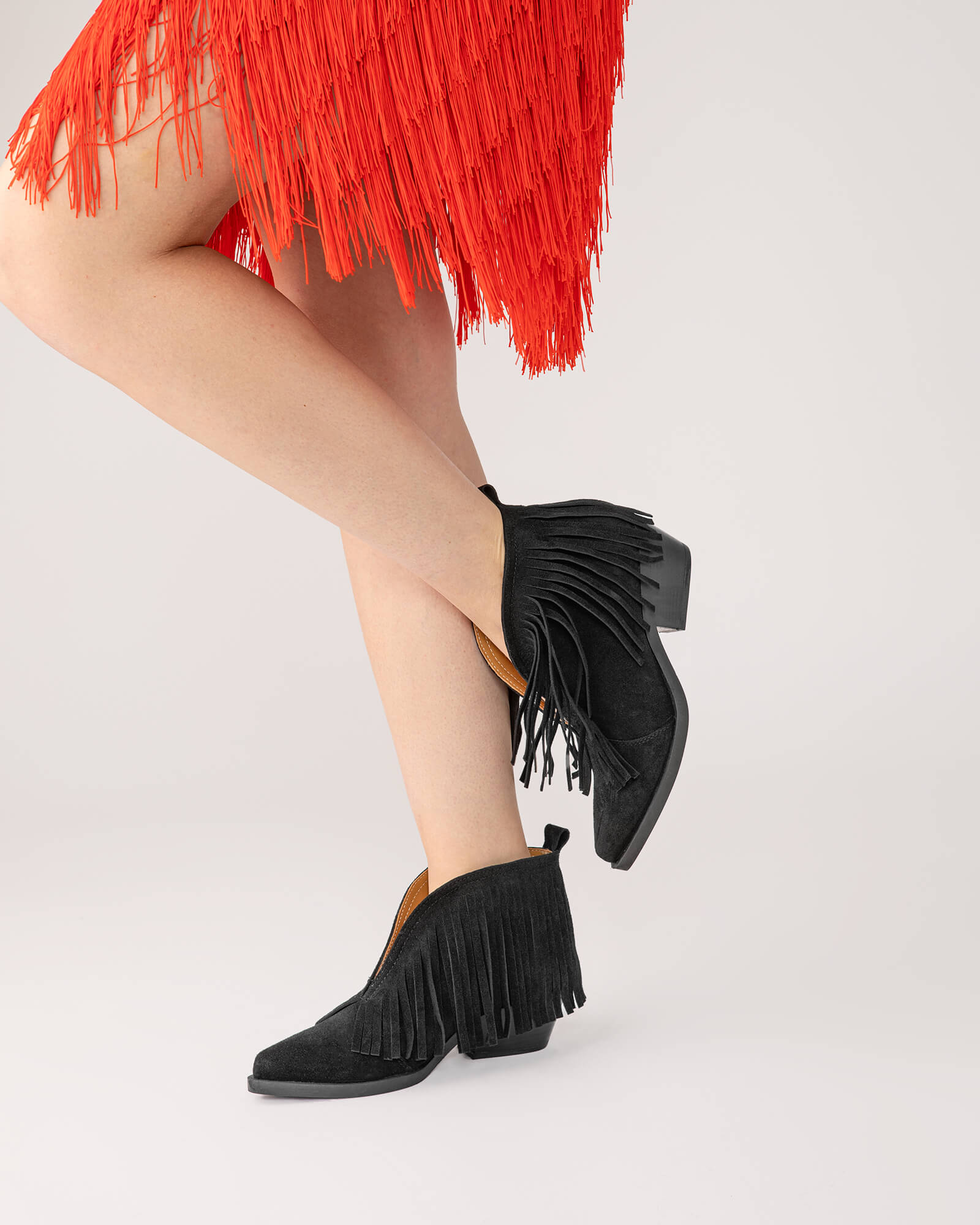 Ciocate din piele intoarsa neagra Fringe