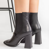 Ghete Elegante Piele Neagra cu Toc Gros si Varf Ascutit ECLIPSE