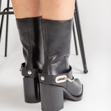 Ciocate Din Piele Neagra Cu Toc Block si Lant Decorativ - Moja Renegade