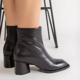 Ghete Dama Din Piele Naturala cu Varf Patrat si Toc Bloc - Elegance Black