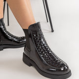 Ghete Chelsea Glam Weave din Piele Neagra Lacuita