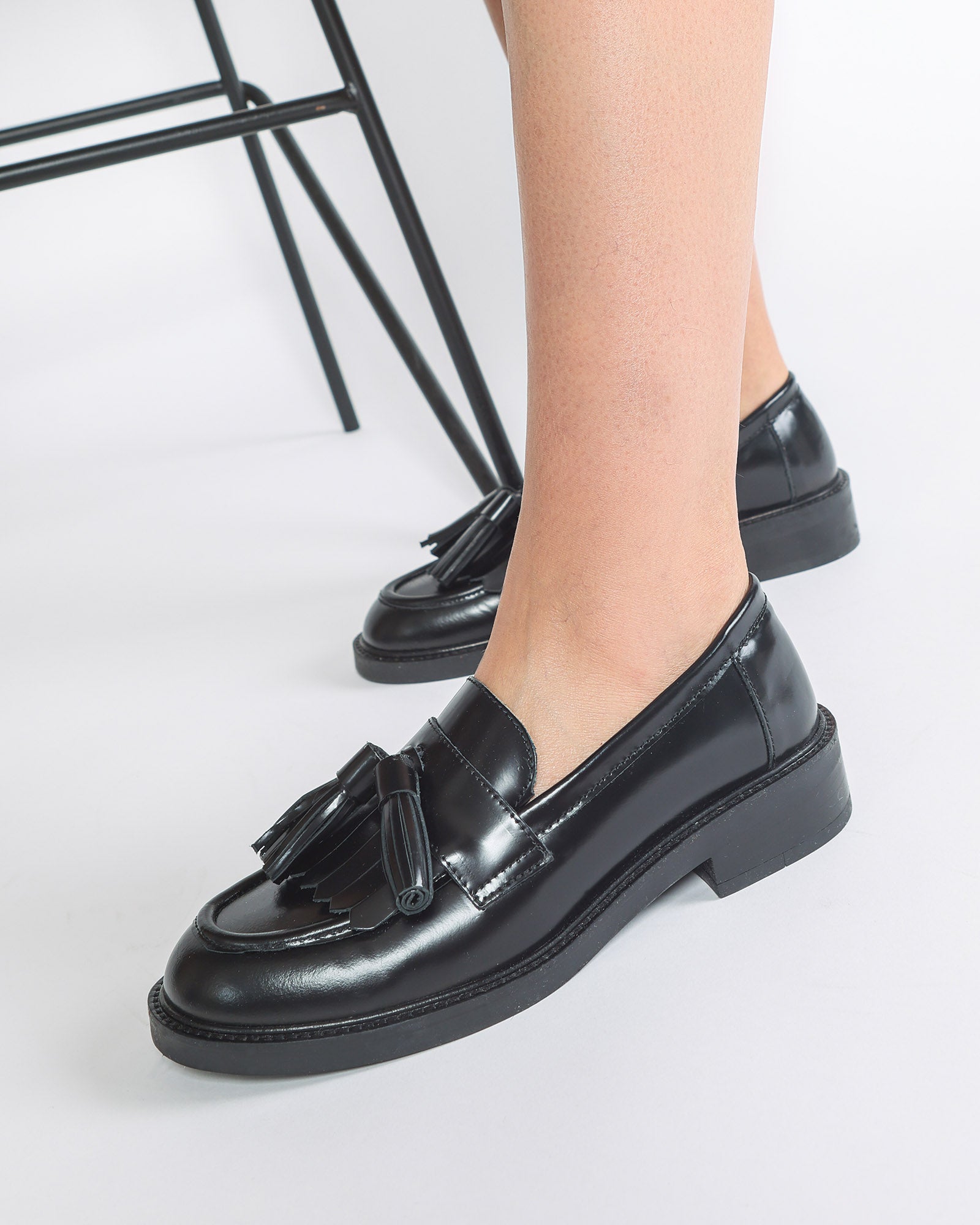 Pantofi Mocasini Tassel Piele Metalizata Neagra