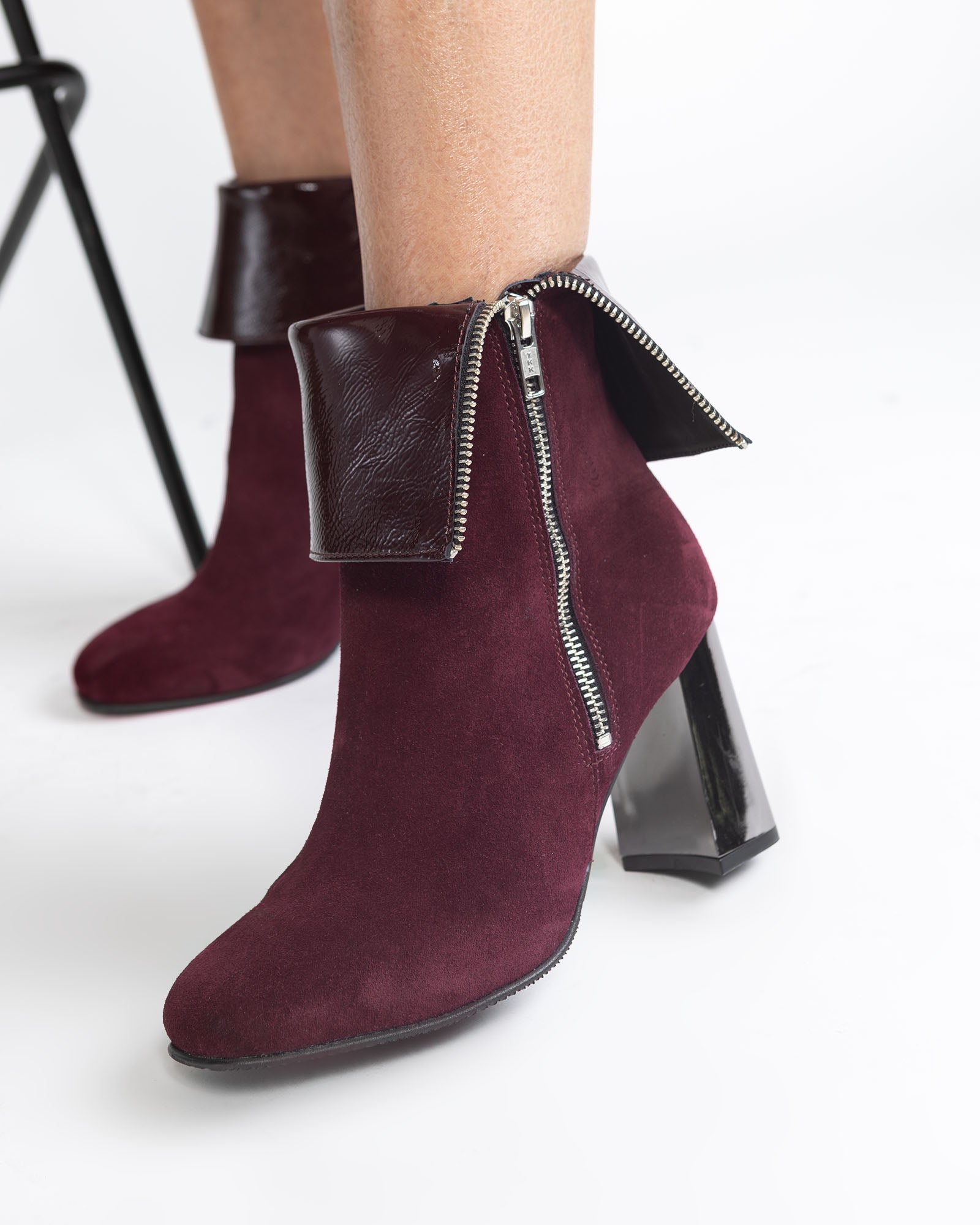 Ghete Elegante Cu Toc Patrat Betty Burgundy