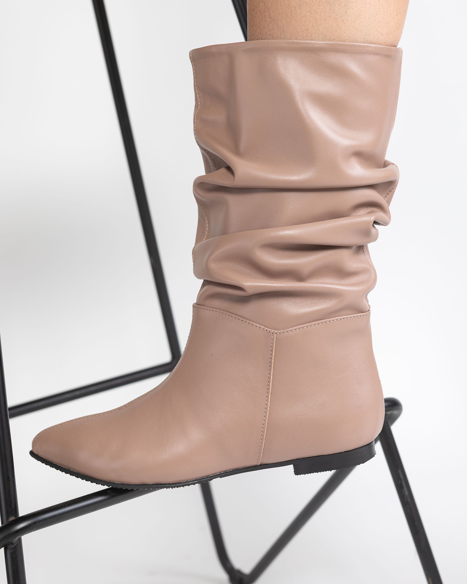 Cizme din piele taupe Bellezza