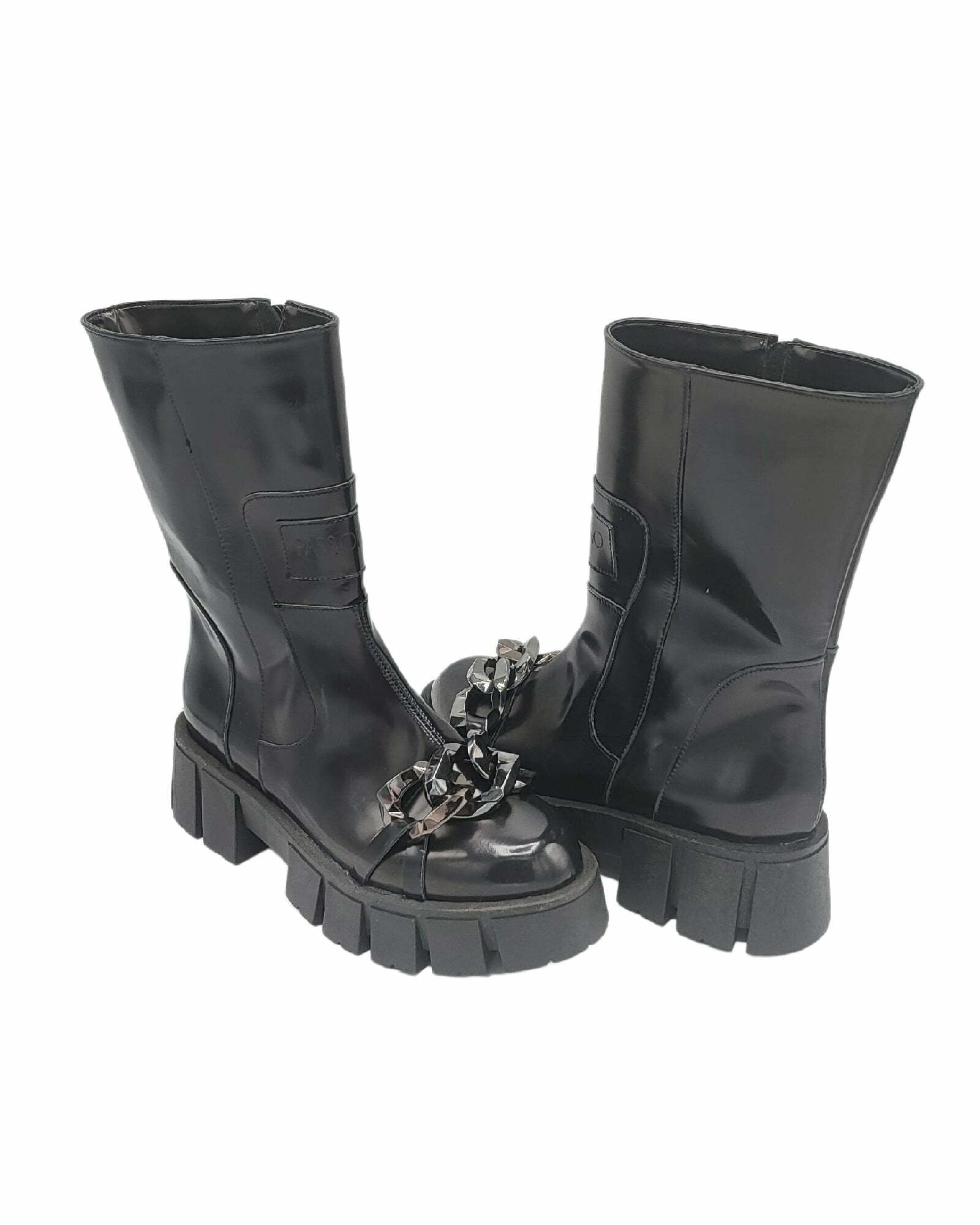 Bocanci inalti accesorizati Giselle-4 negru spatolat