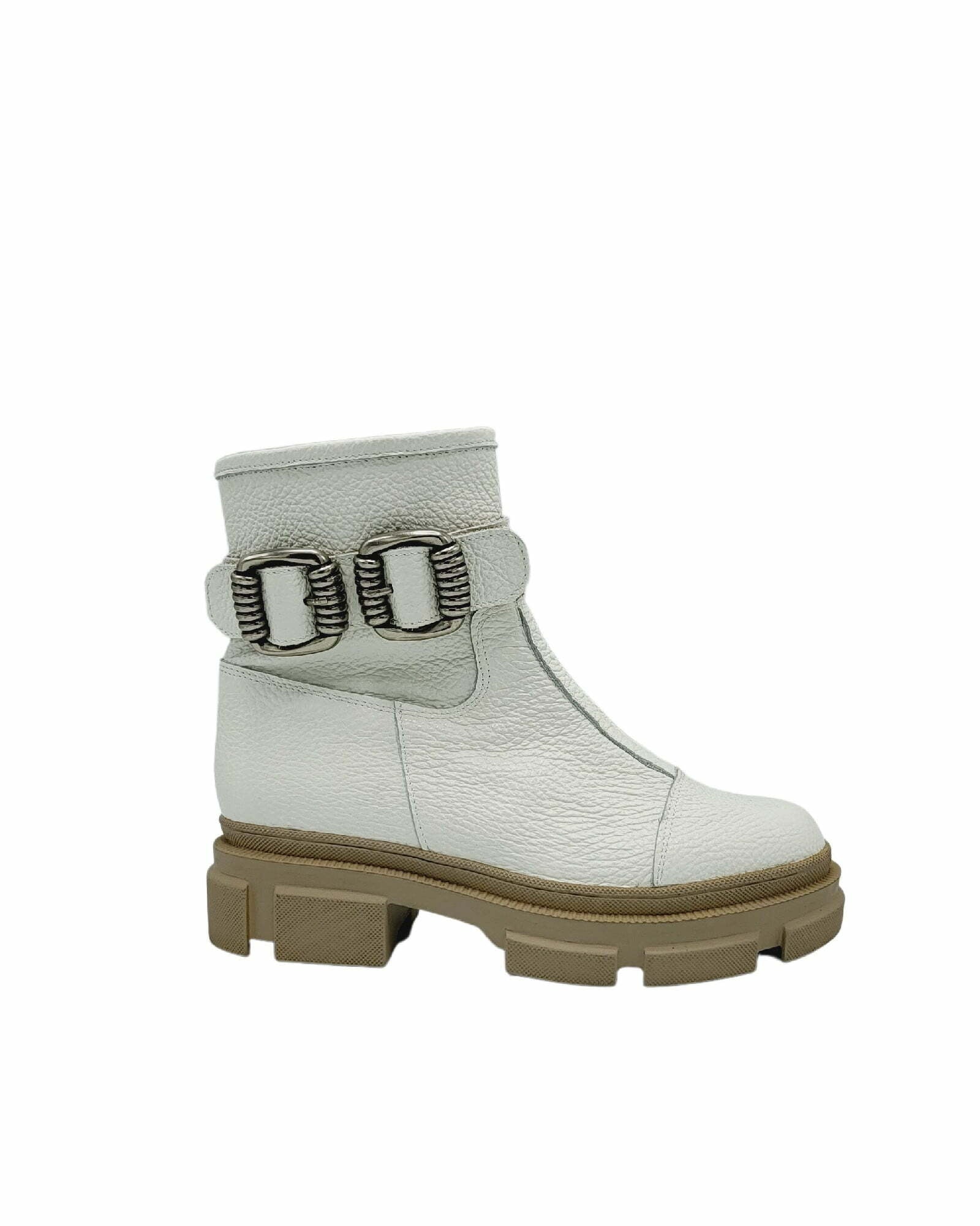 Ghete accesorizate cu talpa groasa PF260-13 alb