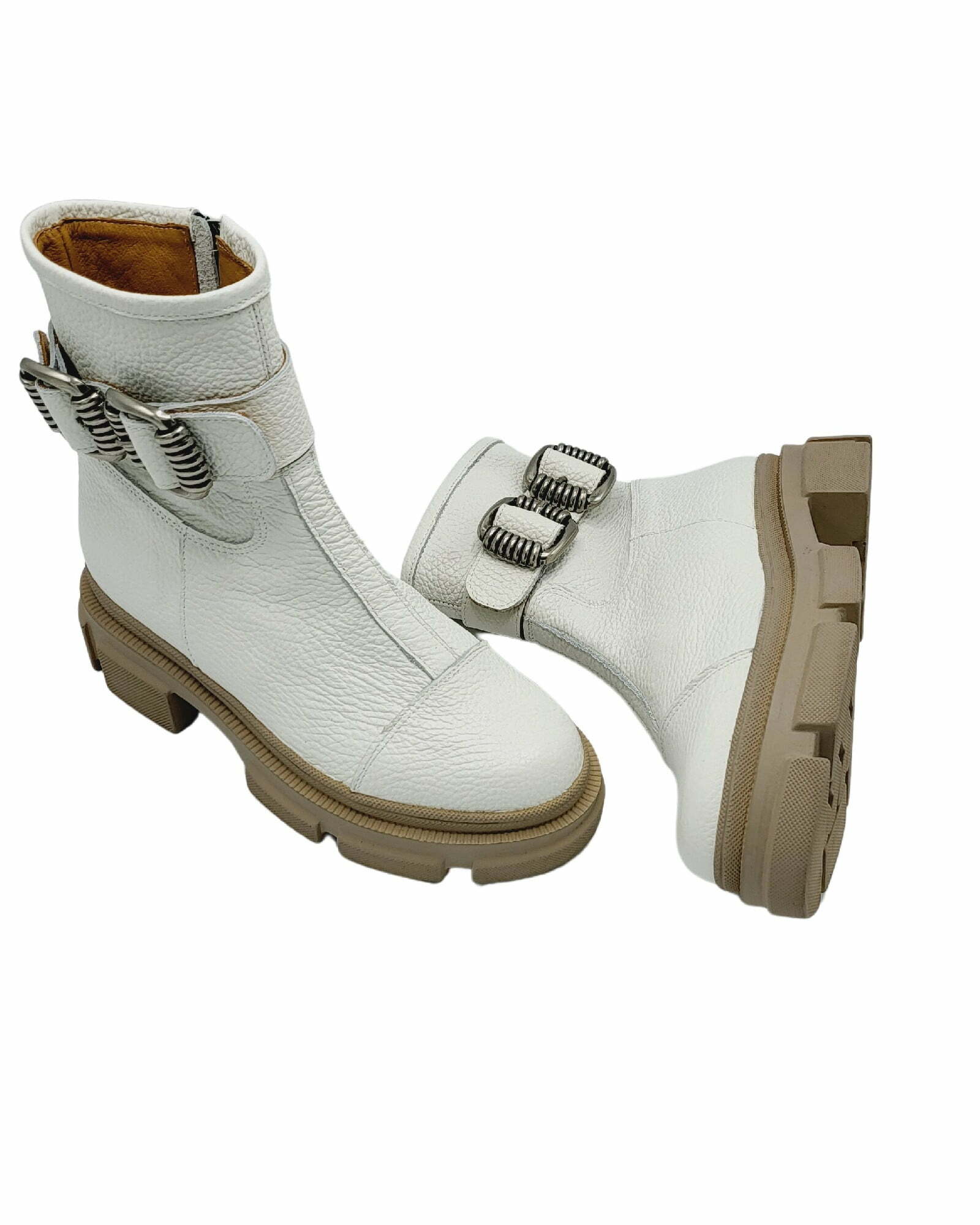 Ghete accesorizate cu talpa groasa PF260-13 alb