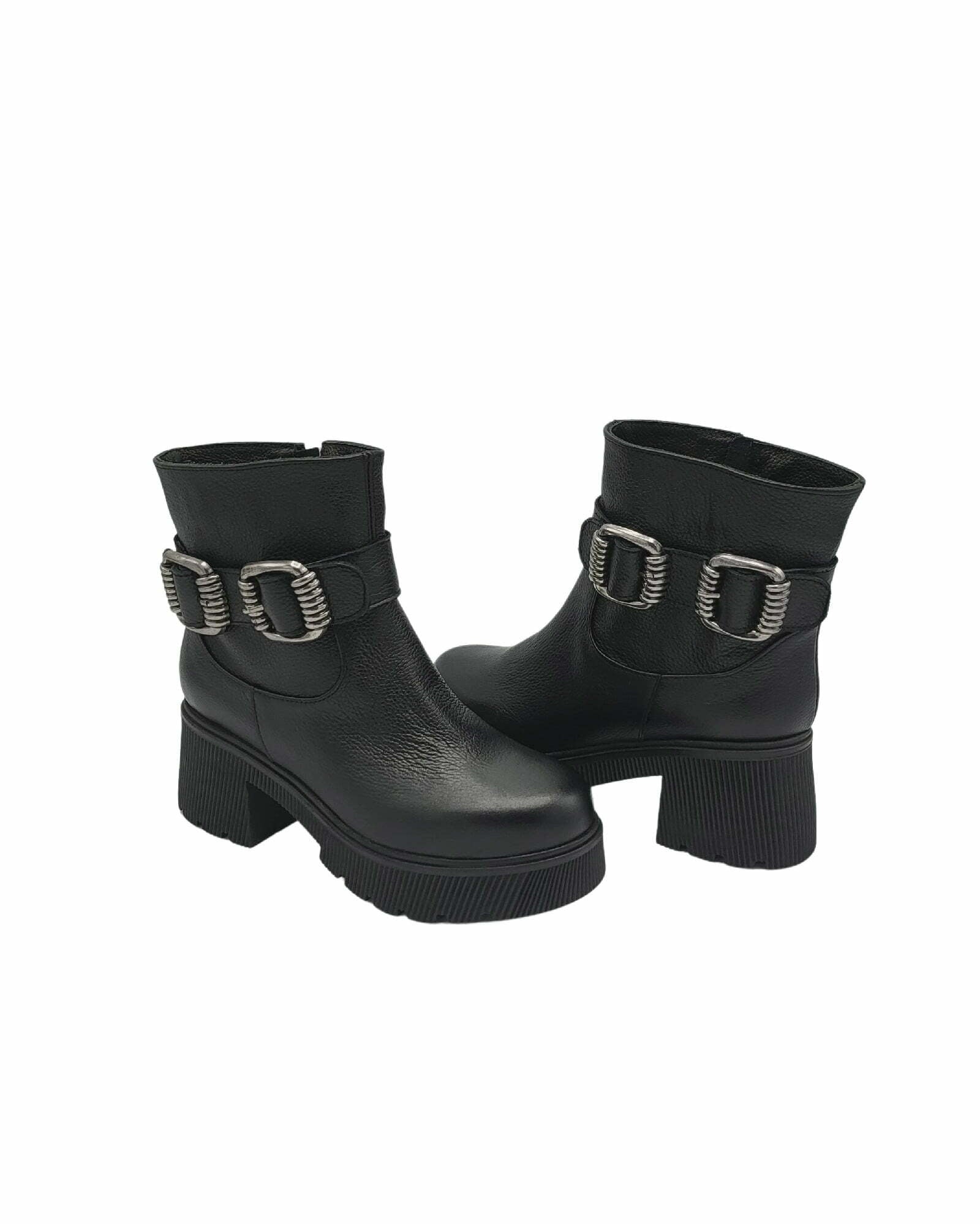 Ghete accesorizate Perla 3 negru
