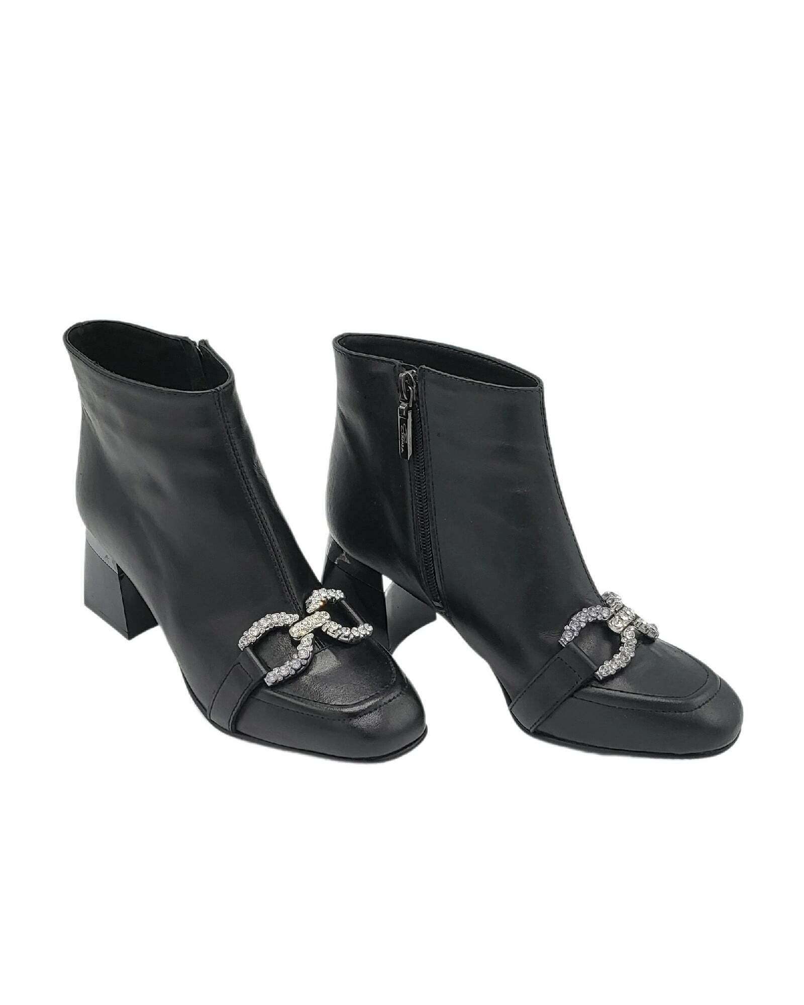 Ghete cu toc jos si accesoriu PF0581-6 negru