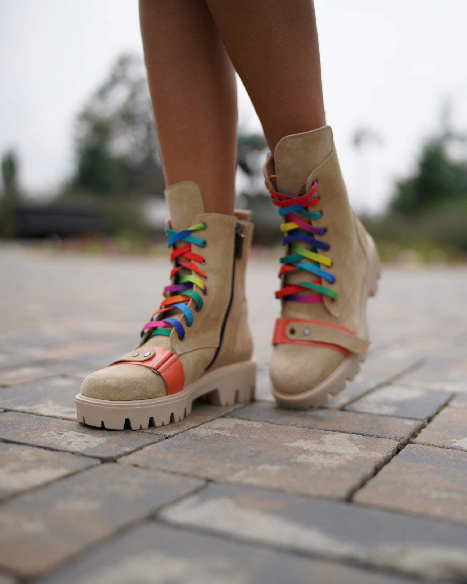Ghete din piele intoarsa Trendy Beige