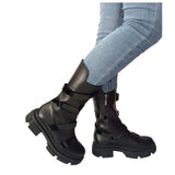 Ghete inalte barete lacuite Aquazzura Black