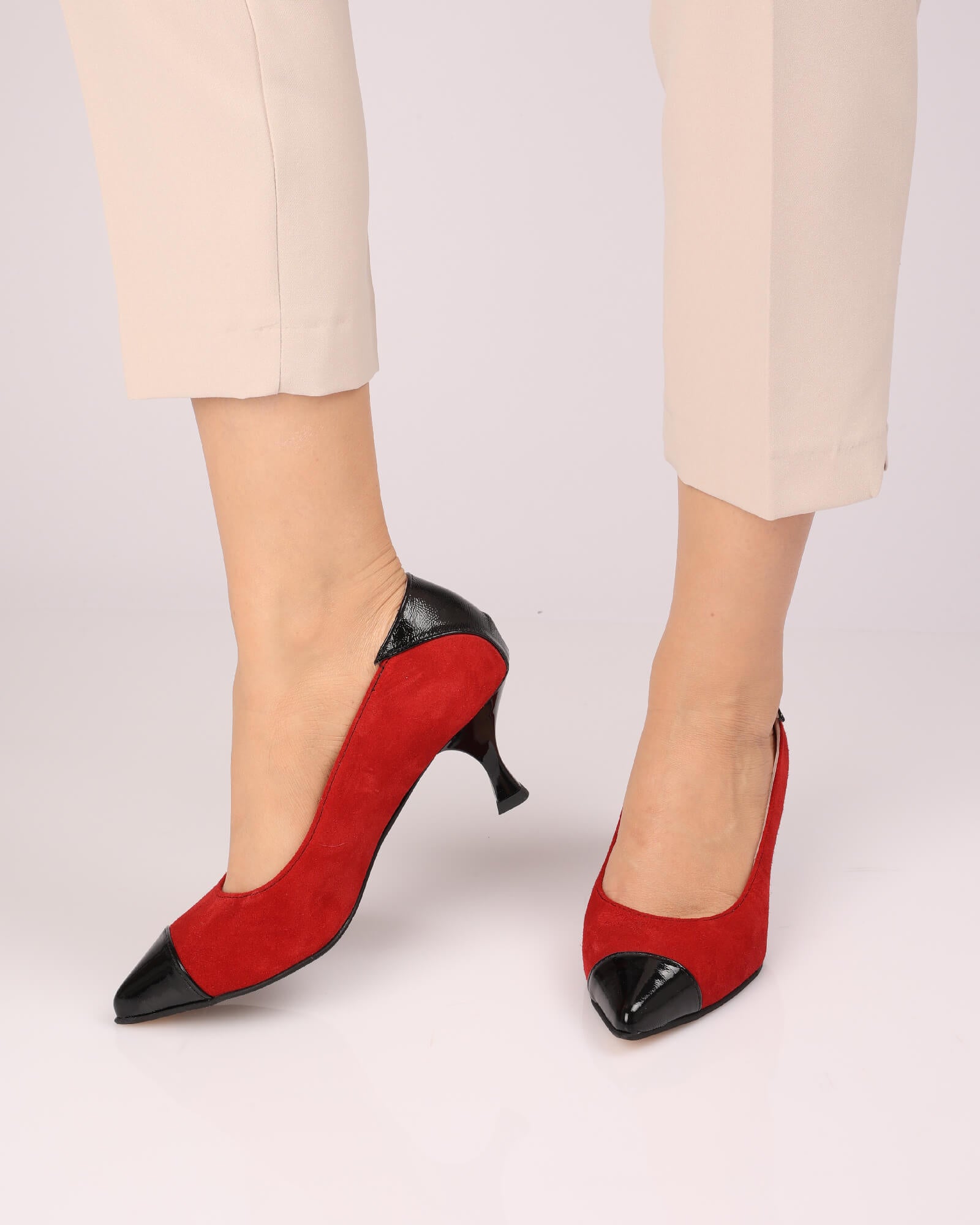 Pantofi cu varf ascutit si toc jos PF0245-4 rosu