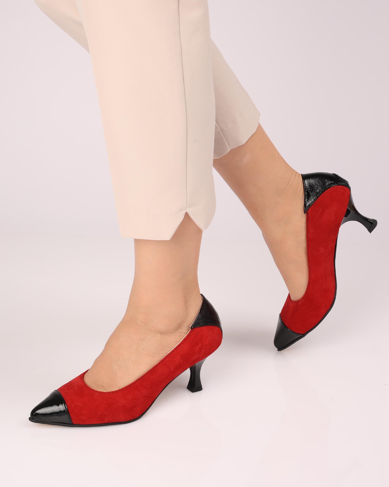 Pantofi cu varf ascutit si toc jos PF0245-4 rosu