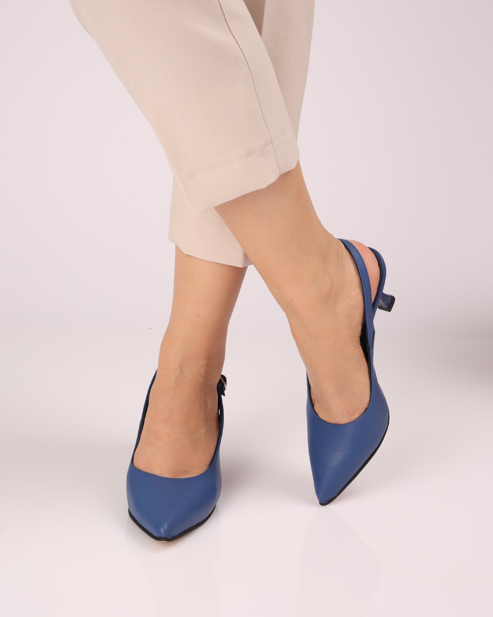 Pantofi decupati cu toc jos PF0245-5 Blue
