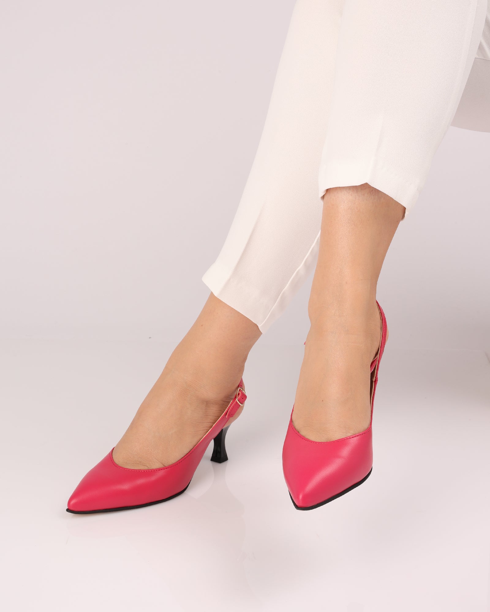 Pantofi decupati cu toc jos PF0245-5 fucsia