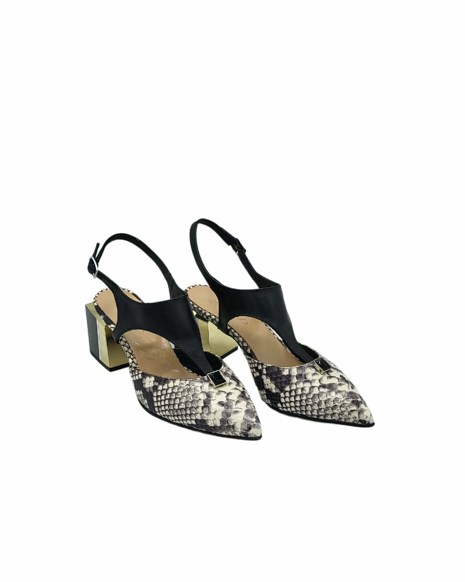 Pantofi decupati din piele soft Pf456-3 negru