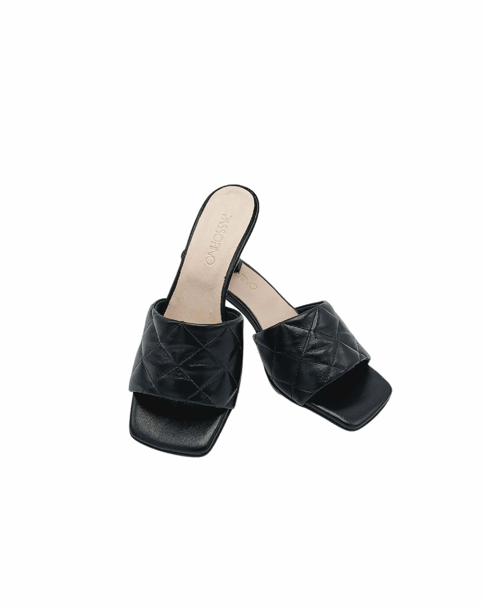Papuci cu toc jos si cusaturi PF246-2 negru