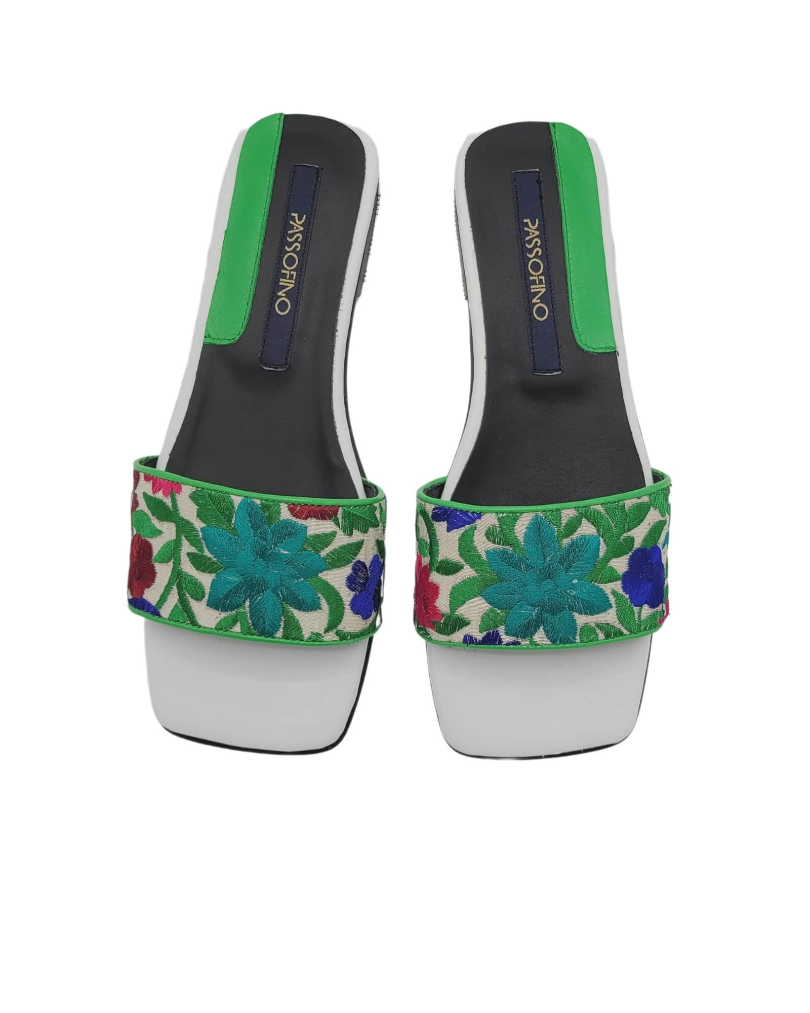 Papuci din material brodat Flowers White