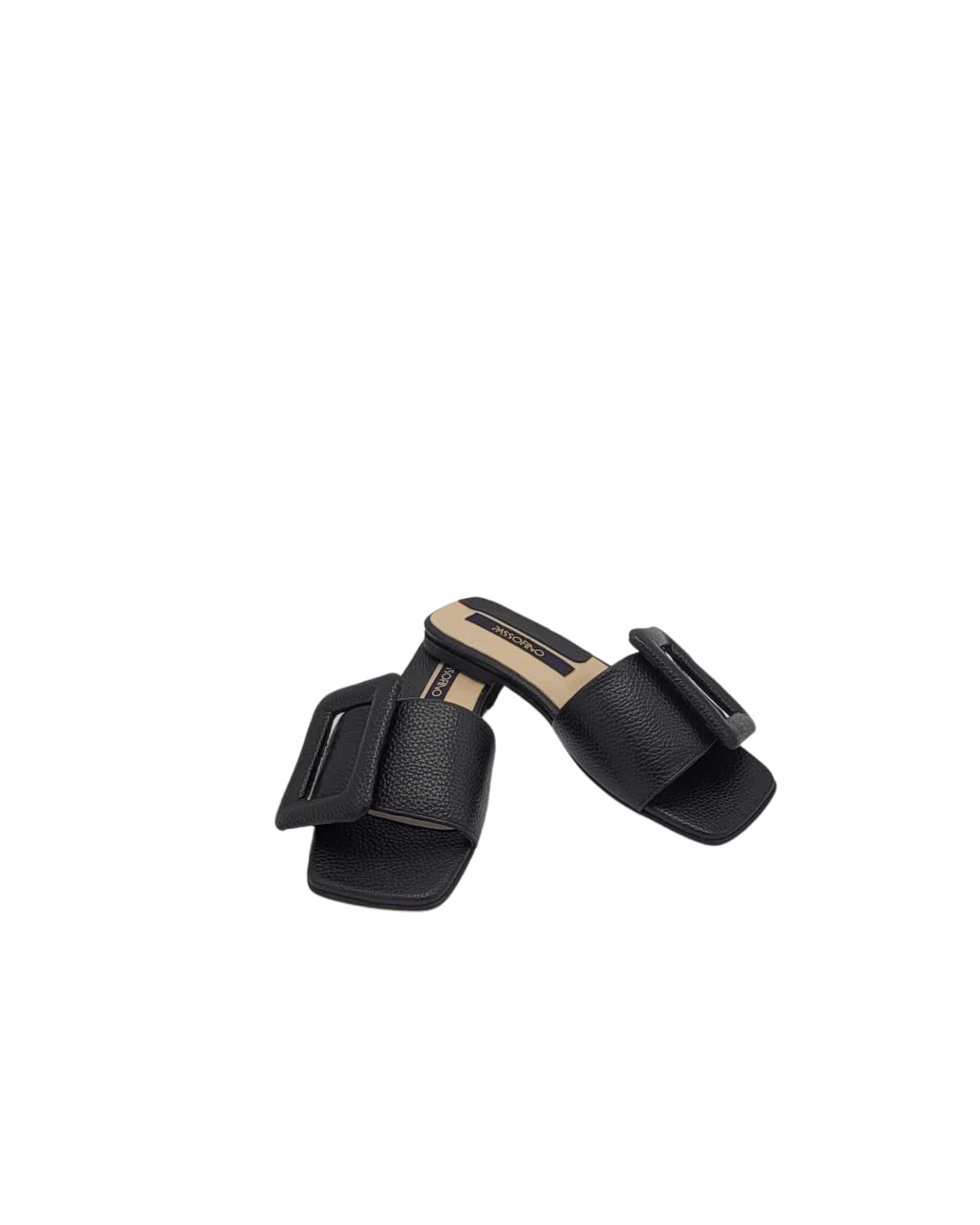 Papuci moderni Calliope Black