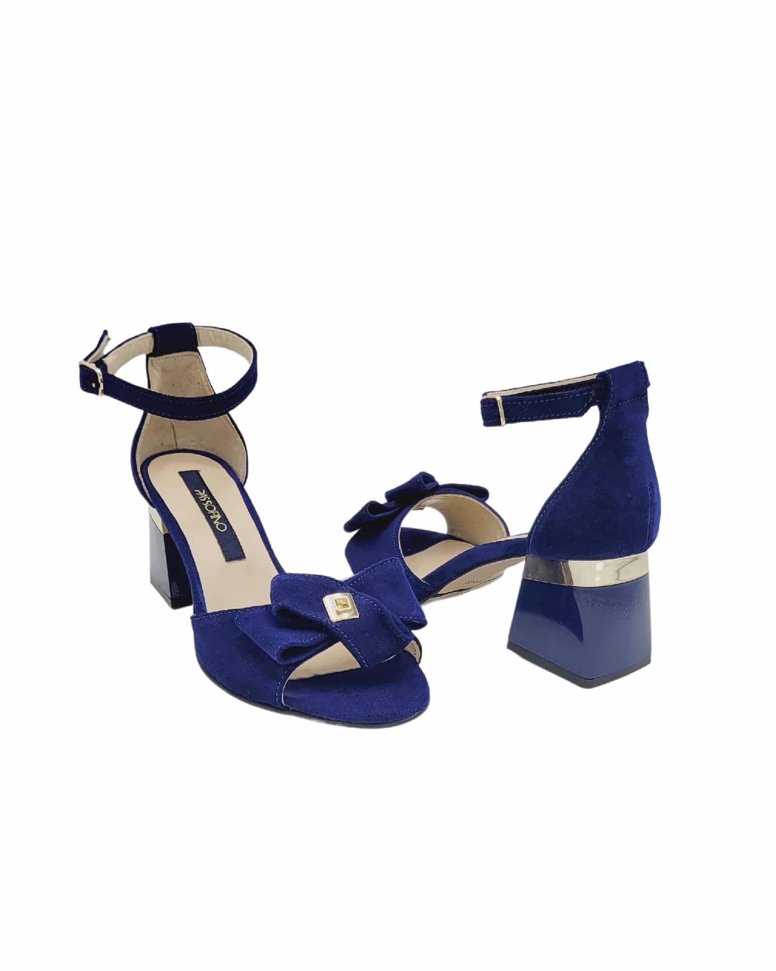 Sandale cu accesoriu Elle Blue
