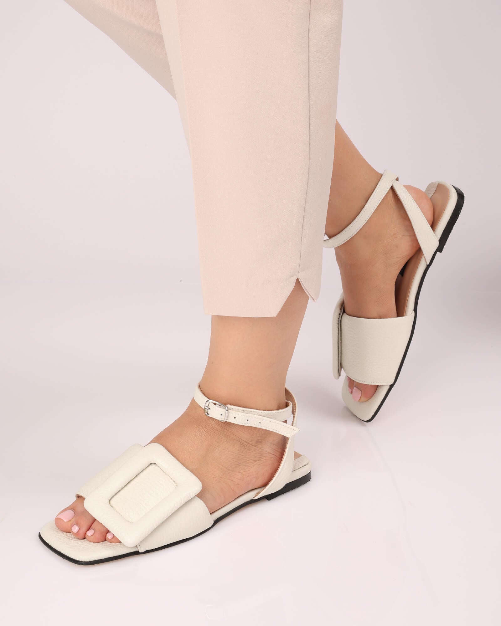 Sandale moderne Calliope White