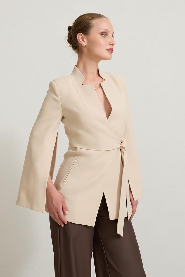 Sacou Elegant Cu Decolteu Asimetric Si Cordon In Talie