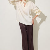 Bluza Satin Crem Cu Decolteu In V