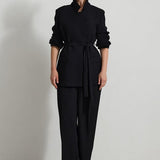 Costum Negru Cu Cordon In Talie