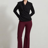 Bluza Neagra Cu Guler In V Si Aspect Incretit