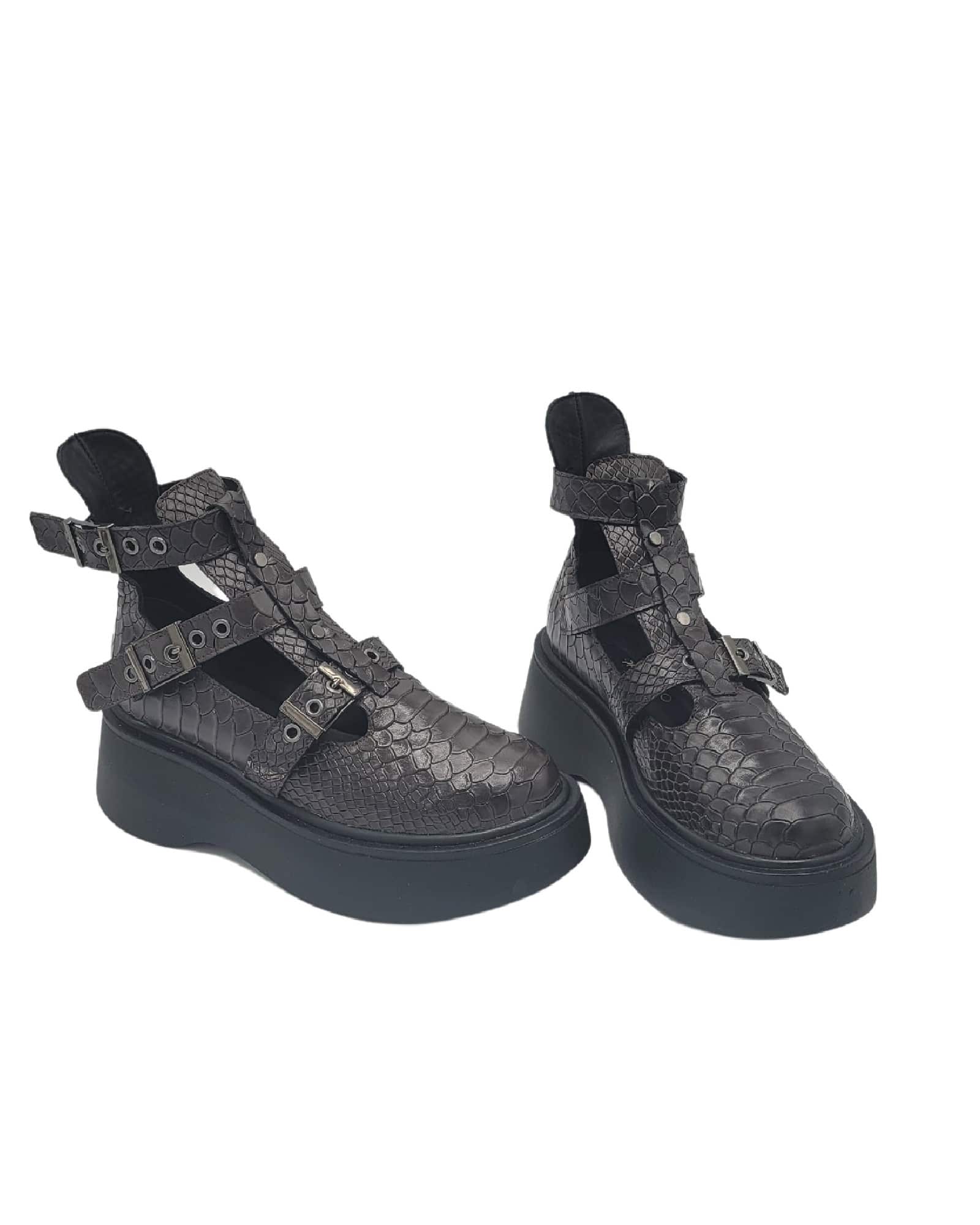 Pantofi cu catarame PF261-6 maro-mat
