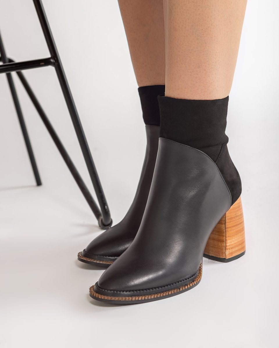 Ghete Piele Urban Chic Negre cu Toc Cub Din Lemn